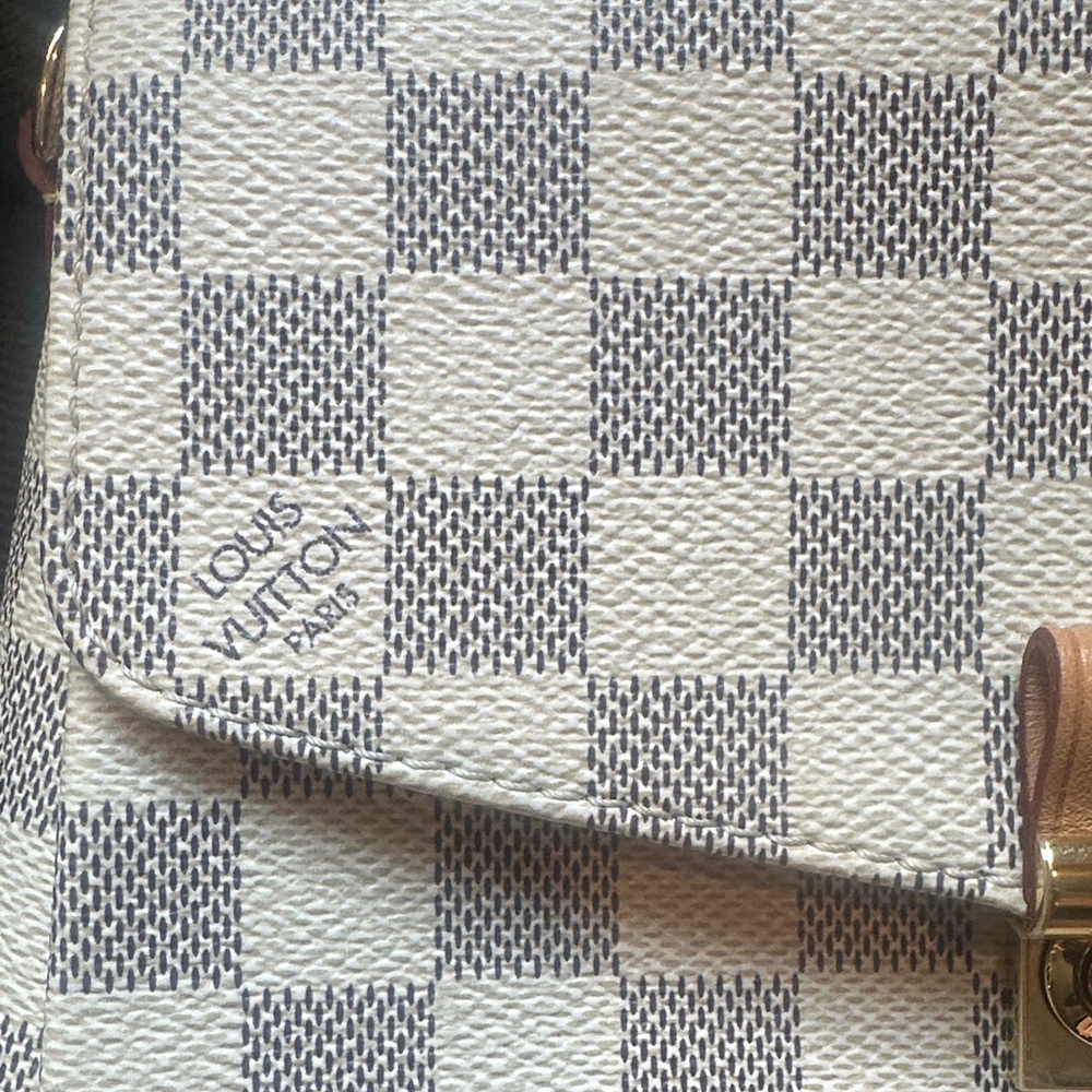 Louis Vuitton Damier Azur Croisette Shoulder Bag in White, Gray & Tan - Picture 11 of 15
